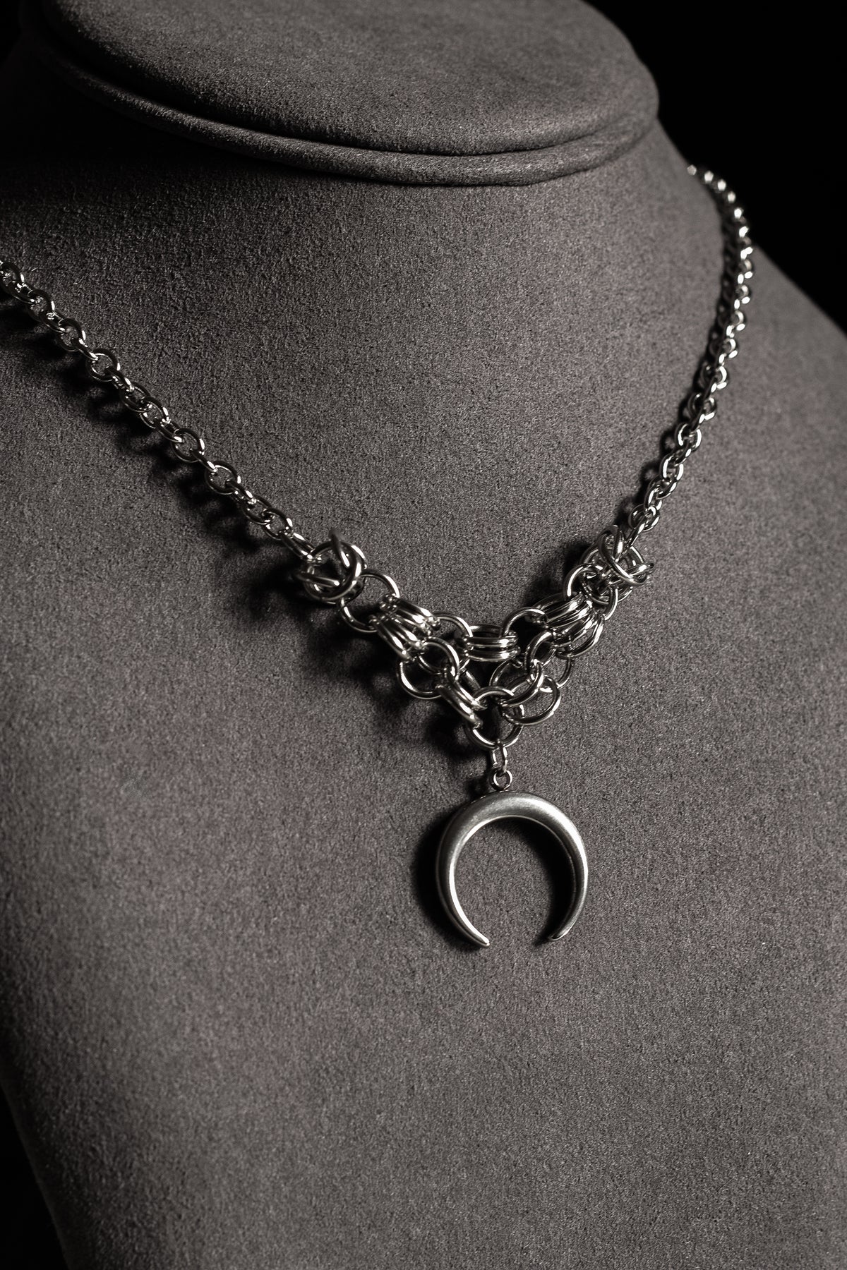 LUNA Necklace