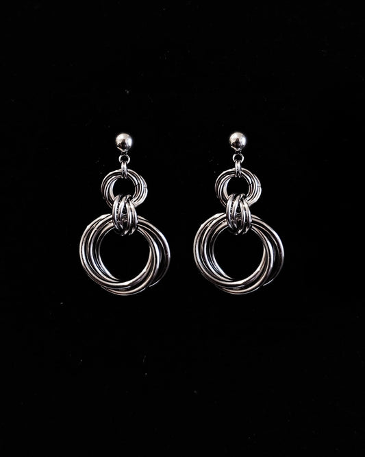 TWISTED CORE Earrings