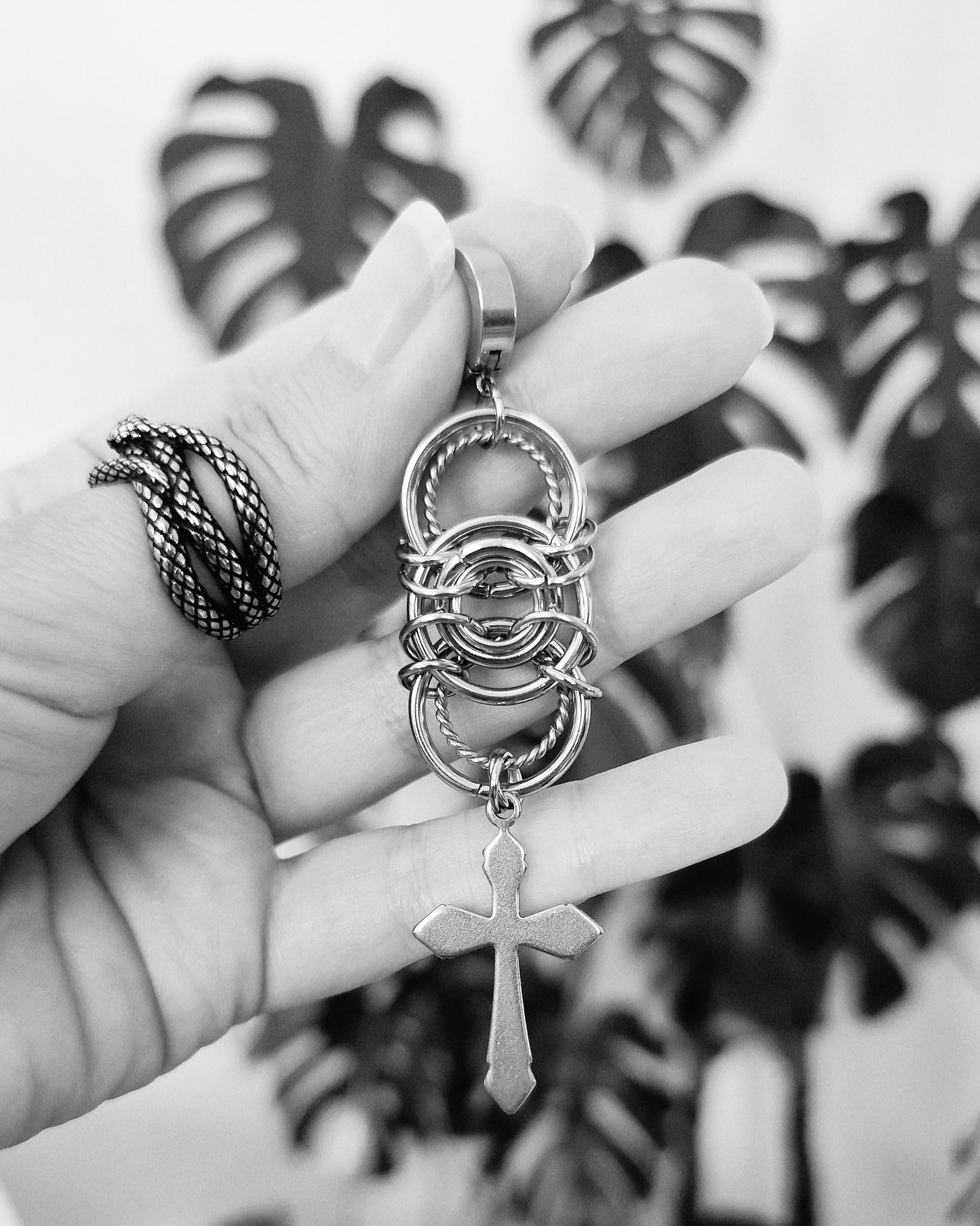 MIDIAN Earrings